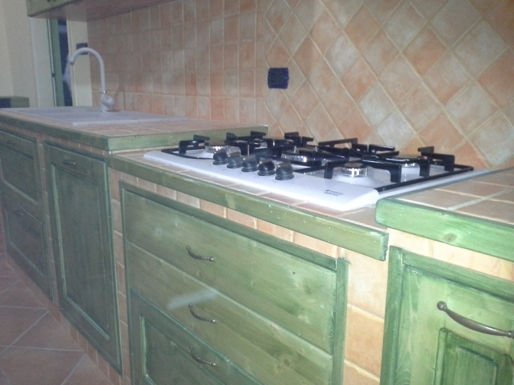 Stranolegno design: creazioni in polistirolo, sculture, sfere in ...