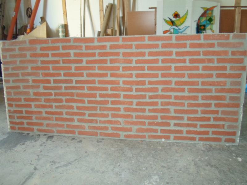 Stranolegno design: creazioni in polistirolo, sculture, sfere in ... Finti mattoni